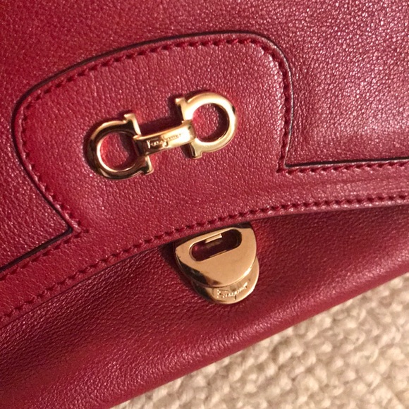 Ferragamo Shoulder Bag - Picture 7 of 7
